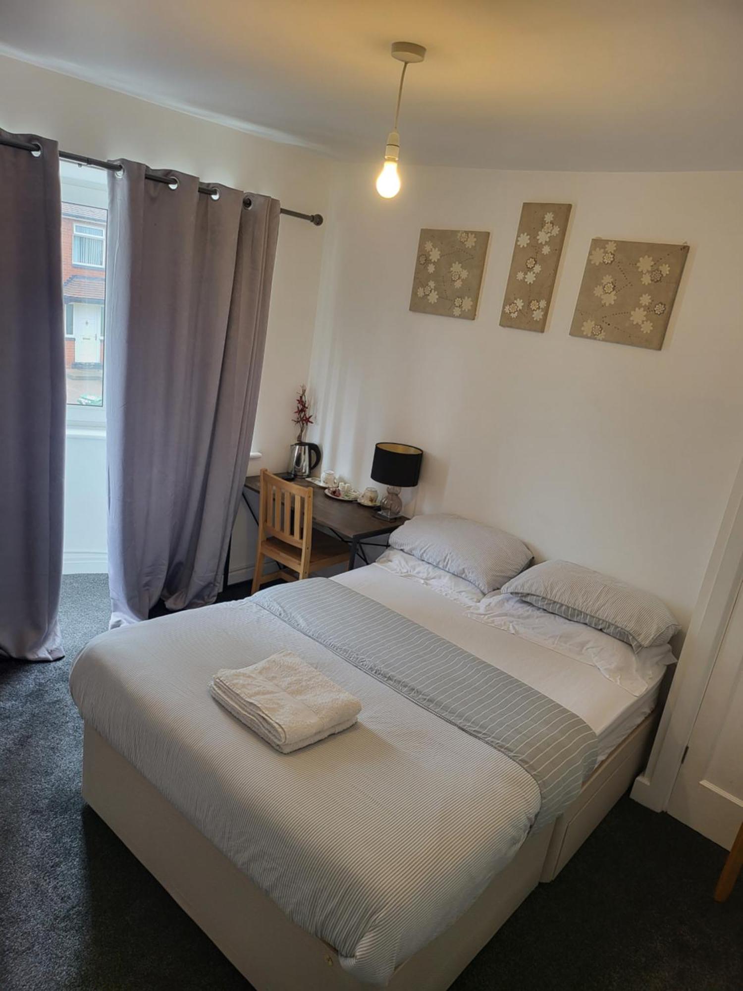 Petals Rm Hotel Leeds  Luaran gambar